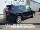 Used 2024 GMC Terrain SLE image 4
