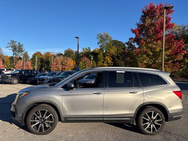 Used 2020 Honda Pilot Elite image 3