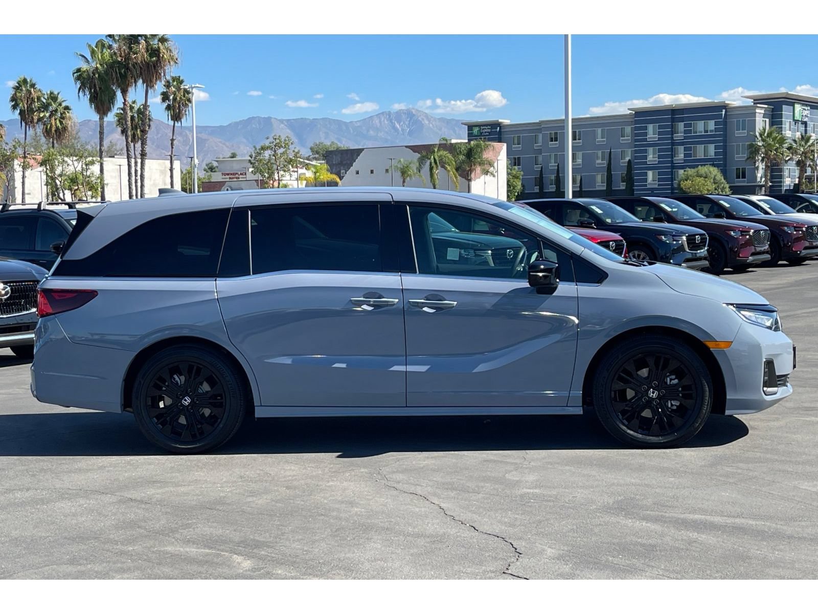 Certified 2026 Honda Odyssey Sport-L image 7