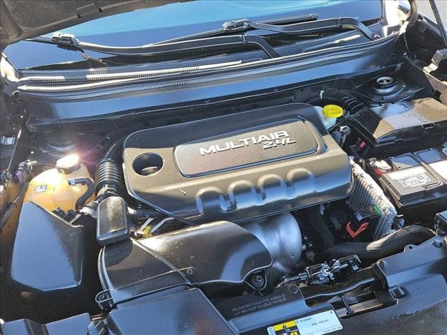Used 2018 Jeep Cherokee Latitude Plus FWD image 22
