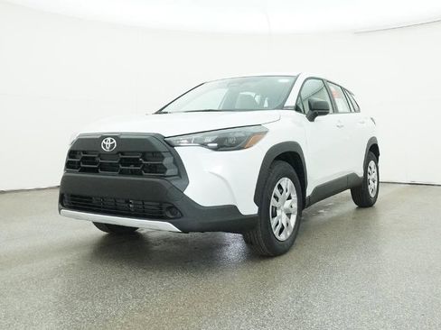 Used 2026 Toyota Corolla Cross L image 63