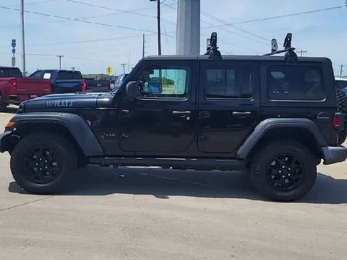 Used 2021 Jeep Wrangler Unlimited Sport AWD/4WD image 5