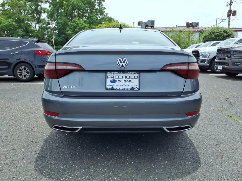 Used 2021 Volkswagen Jetta R-Line w/ R-Line Cold Weather Package FWD image 21