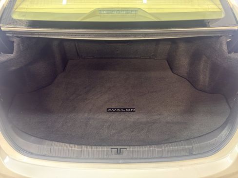 Used 2015 Toyota Avalon XLE Touring image 30