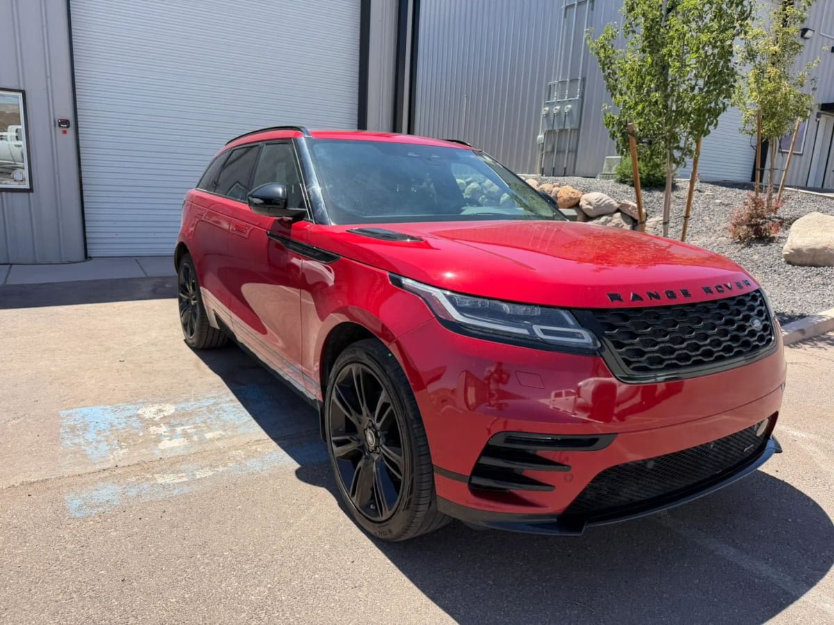 Used 2023 Land Rover Range Rover Velar R-Dynamic S AWD/4WD image 14