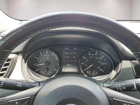 Used 2020 Nissan Rogue S w/ Special Edition Package AWD/4WD image 18