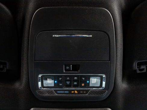 Used 2021 Ford F150 Lariat w/ Equipment Group 502A High image 28