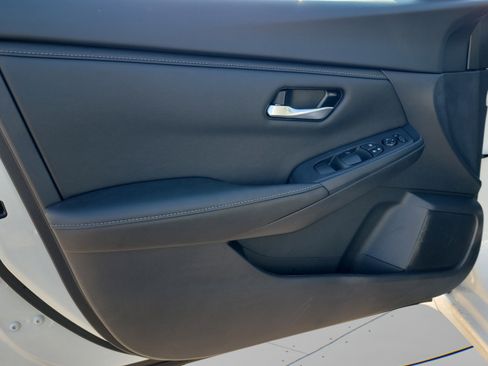 Certified 2025 Nissan Sentra SV w/ All-Weather Package FWD image 19