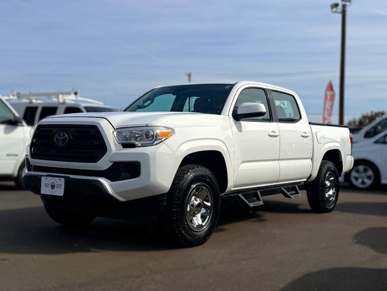 Used 2018 Toyota Tacoma SR w/ SR Convenience Package RWD image 1