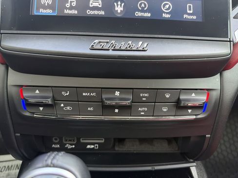 Used 2018 Maserati Ghibli S Q4 image 26