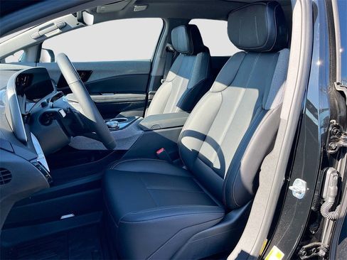 New 2026 Cadillac Optiq Sport 1 w/ LPO, Floor Liner Package image 13