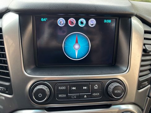 Used 2016 Chevrolet Suburban LS image 28