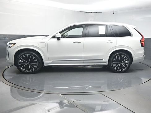 Used 2026 Volvo XC90 T8 Ultra w/ Protection Package Premier AWD/4WD image 5