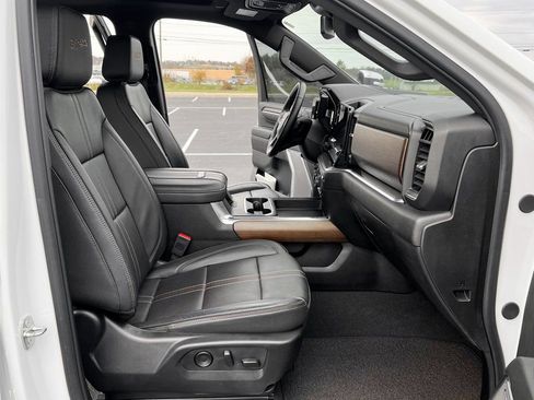 Used 2024 Chevrolet Silverado 2500 High Country image 20