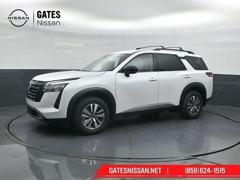 New 2026 Nissan Pathfinder SL AWD/4WD image 7