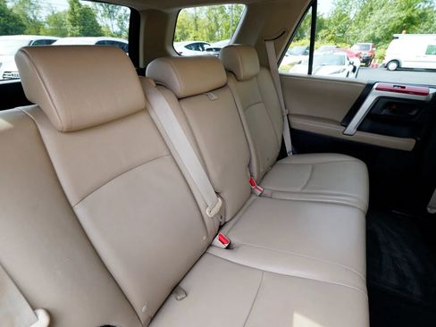 Used 2010 Toyota 4Runner Limited AWD/4WD image 36