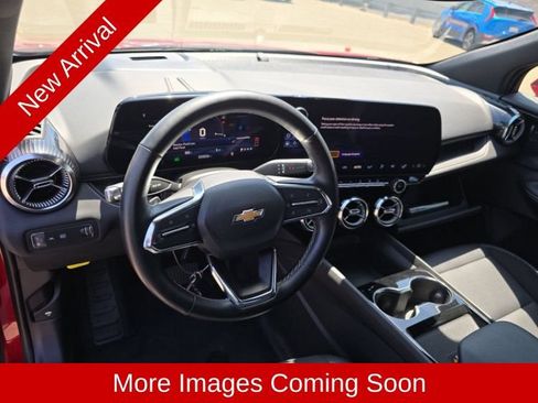 Used 2024 Chevrolet Blazer EV LT AWD/4WD image 9