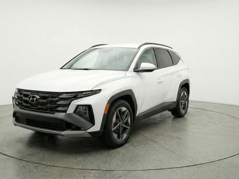 Used 2025 Hyundai Tucson SEL image 3