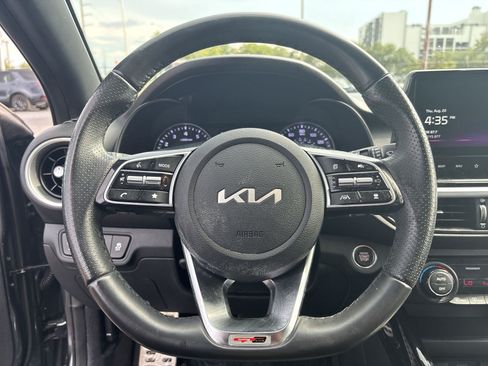 Used 2024 Kia Forte GT-Line FWD image 11