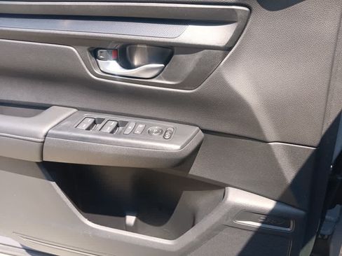 Used 2024 Honda CR-V EX image 16
