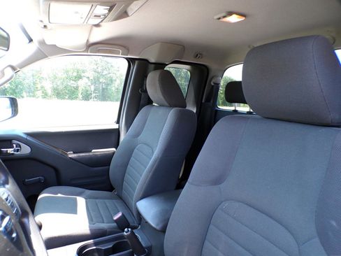 Used 2015 Nissan Frontier S w/ S Preferred Package RWD image 27