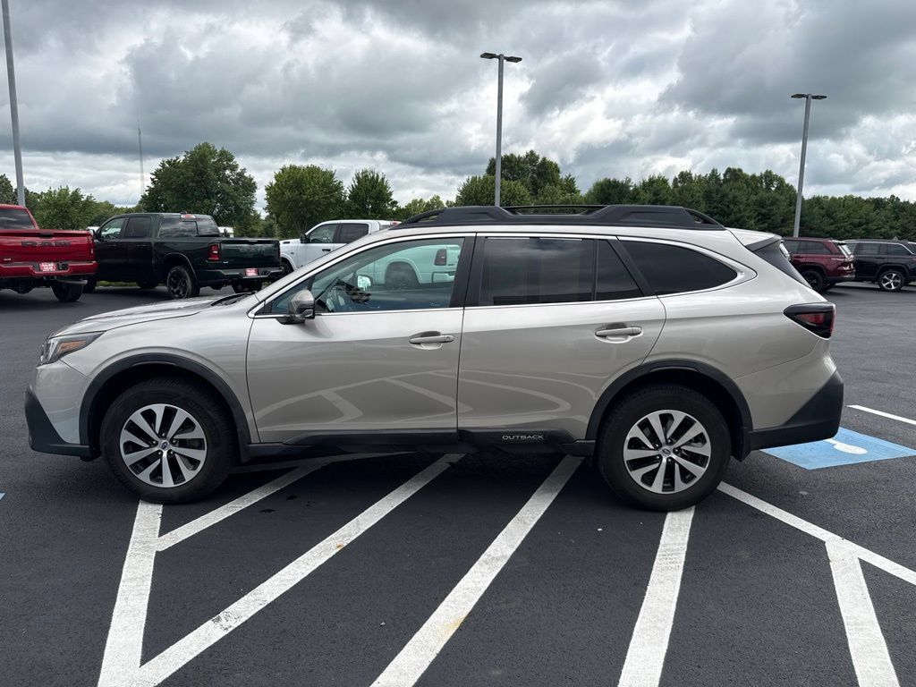Used 2020 Subaru Outback Premium AWD/4WD image 5