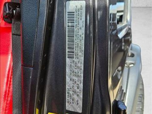 Used 2018 Jeep Wrangler Unlimited Sport S image 29