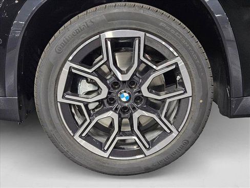 Used 2025 BMW X1 xDrive28i w/ Convenience Package image 16