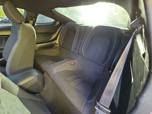 Used 2022 Ford Mustang GT w/ Equipment Group 301A RWD image 16