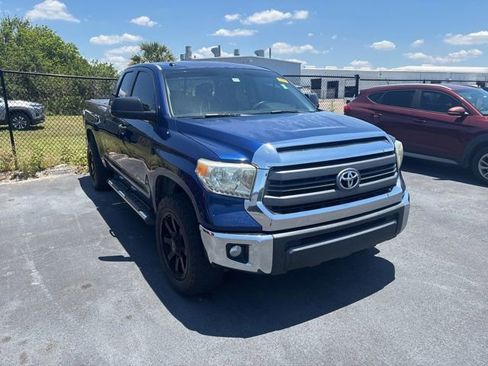 Used 2014 Toyota Tundra SR5 w/ SR5 Upgrade Package RWD image 3