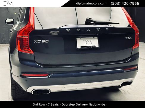 Used 2017 Volvo XC90 T6 Momentum w/ Vision Package AWD/4WD image 16