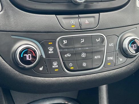 Used 2024 Chevrolet Malibu LT FWD image 16