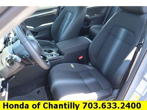 Certified 2025 Honda Civic Sport image 23