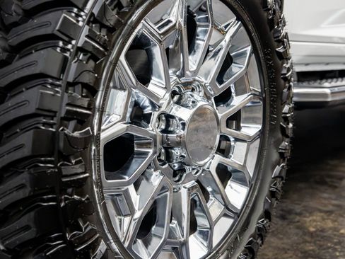 Used 2024 RAM 2500 Lone Star w/ Sport Appearance Package AWD/4WD image 12