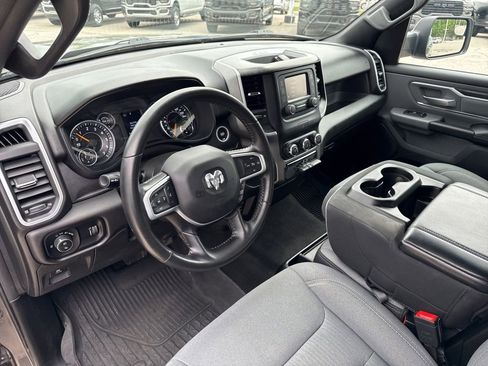 Used 2021 RAM 1500 Big Horn AWD/4WD image 2