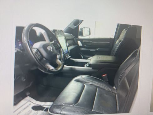 Used 2020 RAM 1500 Limited AWD/4WD image 2