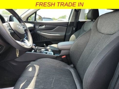 Used 2020 Hyundai Santa Fe SE FWD image 9