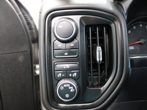 Used 2022 Chevrolet Silverado 2500 W/T w/ WT Fleet Convenience Package AWD/4WD image 18