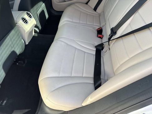 Used 2021 Mercedes-Benz C 300 Sedan image 17