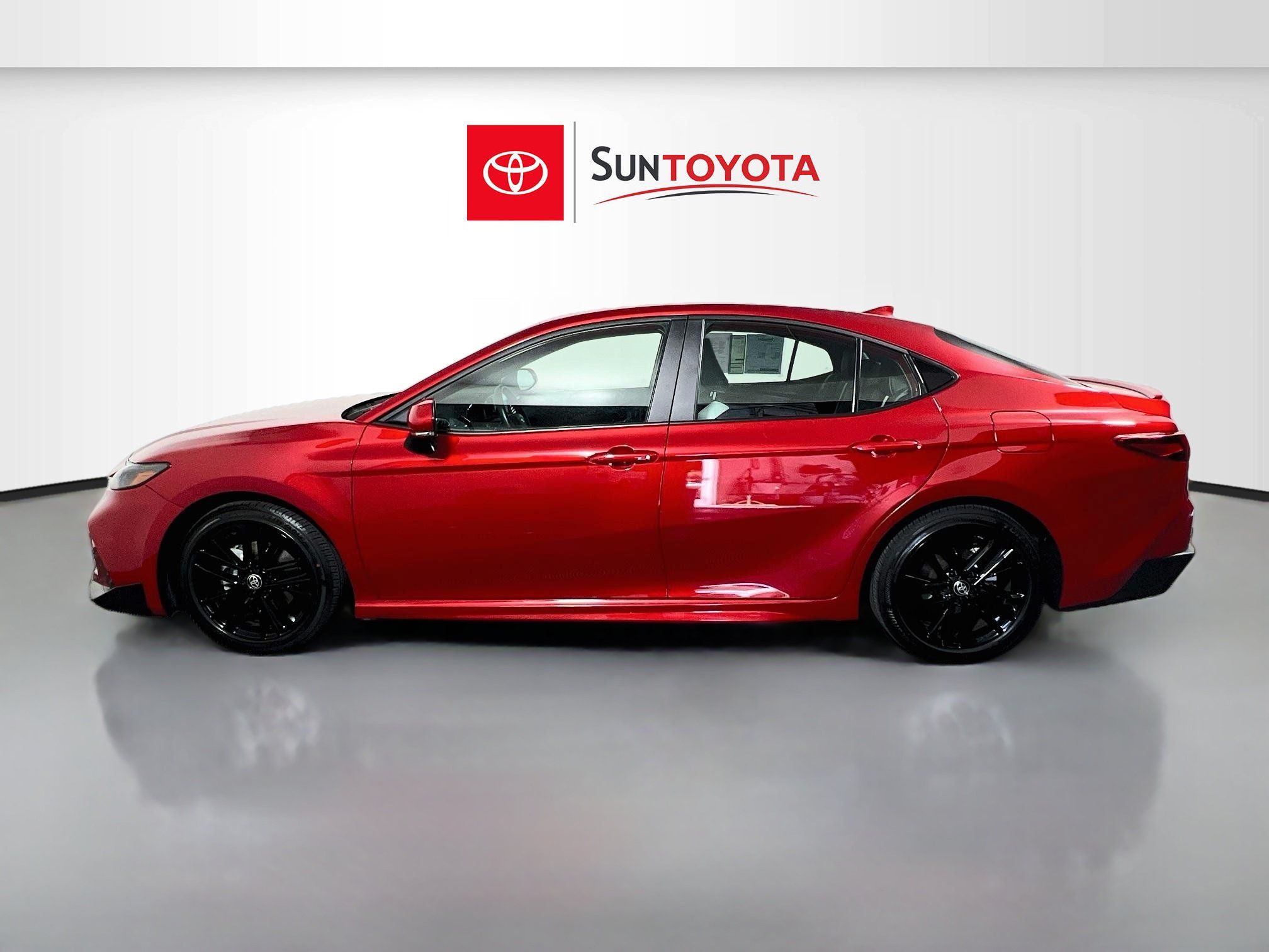 Used 2026 Toyota Camry SE w/ Convenience Package FWD image 7