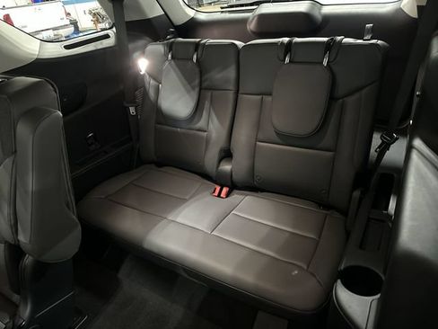Used 2026 Ford Explorer Active w/ Active Comfort Package AWD/4WD image 29