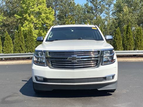Used 2017 Chevrolet Suburban Premier image 12