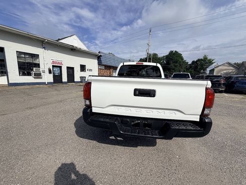 Used 2019 Toyota Tacoma SR RWD image 26