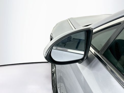 Used 2023 Hyundai Sonata Blue FWD image 16