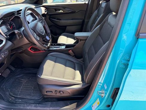 Used 2022 Chevrolet TrailBlazer RS w/ Sun and Liftgate Package AWD/4WD image 13