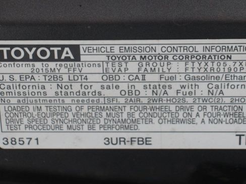 Used 2015 Toyota Tundra SR5 w/ TRD Off Road Package image 12