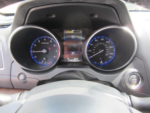 Used 2017 Subaru Outback 2.5i Limited image 33