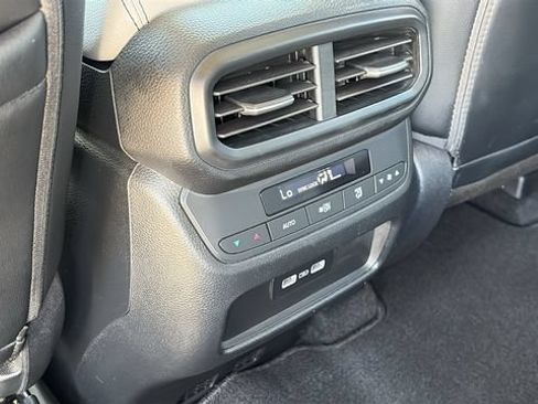 Used 2023 Honda Pilot EX-L image 26