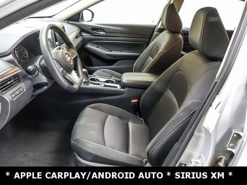 Used 2024 Nissan Altima 2.5 SV image 5