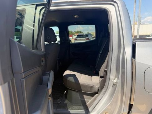 Used 2023 Chevrolet Colorado Trail Boss AWD/4WD image 10